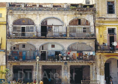 Postkarte aus der Reihe «Kuba». Im Rahmen des Projekts «Calle Aguiar Cuba» - ein Schweizer Beitrag zur Sanierung der Altstadt von Havanna (Kuba).