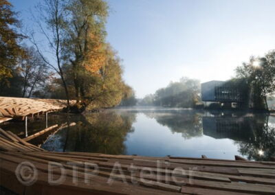 Postkarte «Uster - Biberdamm-Brücke»  aus der Reihe «Stadt + Land». Erhältlich unter  www.postkarten-shop.com